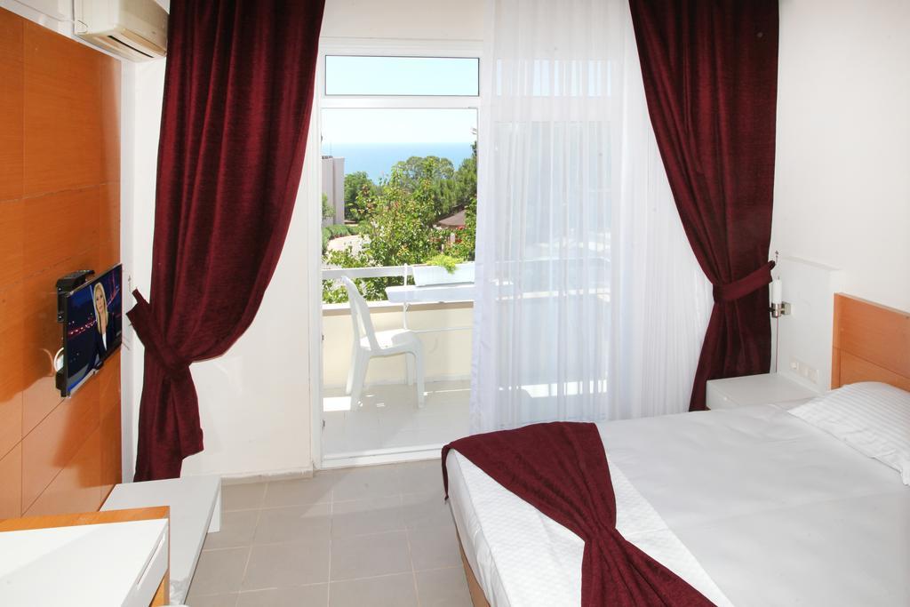 أنطاليا Ales Park Hotel الغرفة الصورة