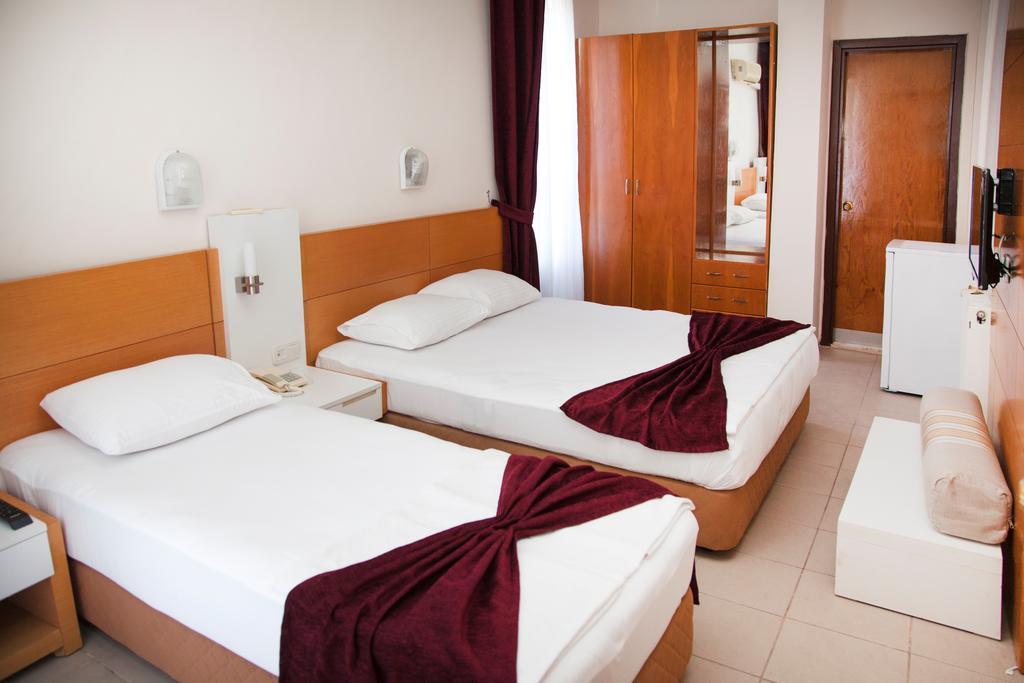 أنطاليا Ales Park Hotel الغرفة الصورة